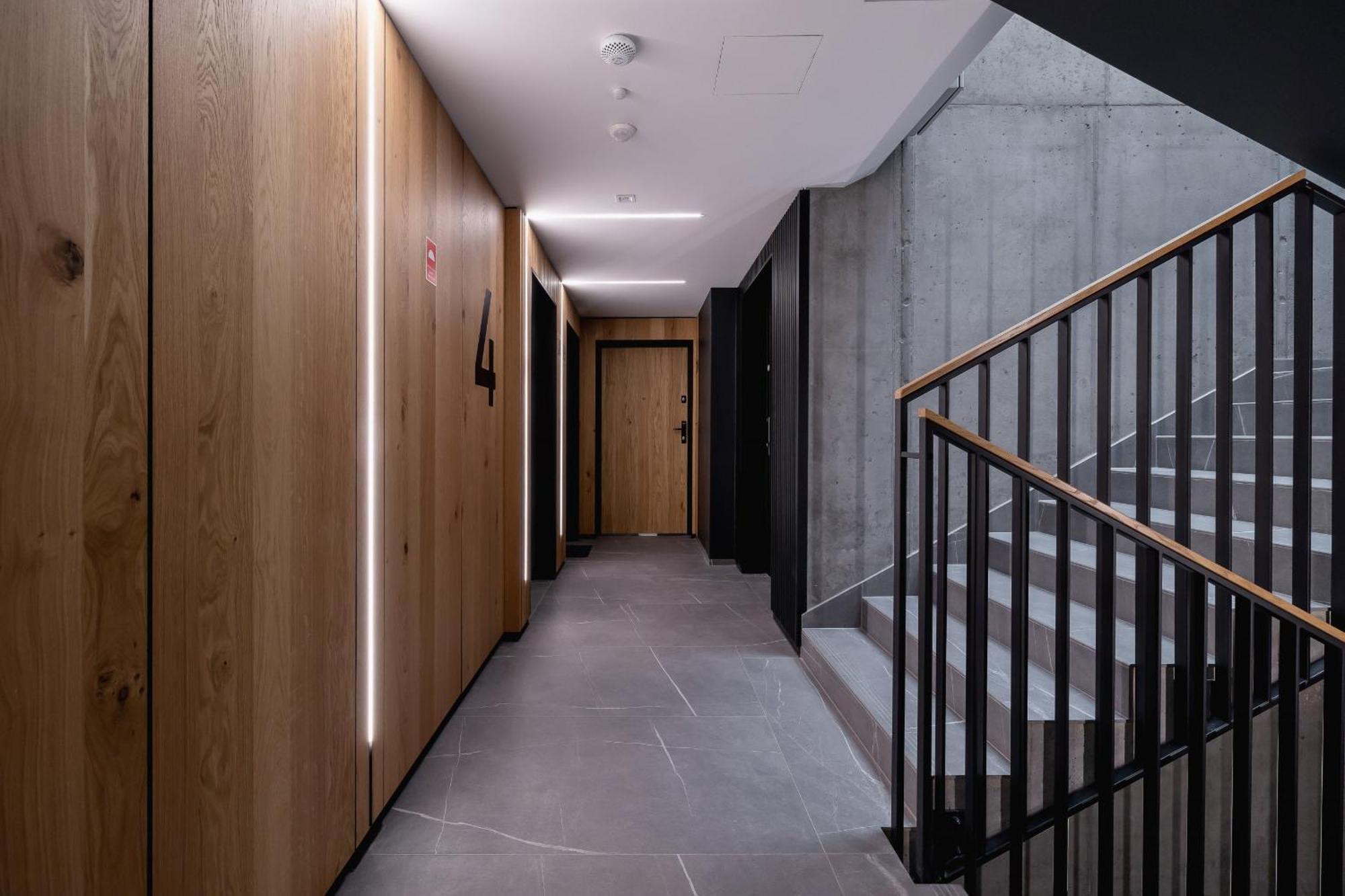 Lux Apartments Kosciuszki 39 With Parking By Renters Prestige Краков Экстерьер фото